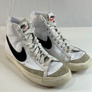 Nike Blazer 77 Vintage Womens's sneakers Size 9 Mid White Black CZ1055-100